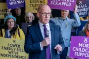 Swinney Condemns Trump's 'Unconscionable' Threats Against Iran Over Strait of Hormuz