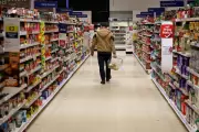 Tesco Vows to Keep Prices Low Amid Iran War Uncertainty, Plans £500M Savings