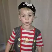 Toddler's Beach Discovery: Human Bones Likely from Shipwrecked Sailor