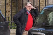 Top Civil Servant Ousted After Foreign Office Overruled Mandelson Vetting