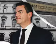 Top Foreign Office Civil Servant Forced Out Over Mandelson Vetting Scandal