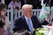 Trump Compares Starmer to Neville Chamberlain Amid Iran War Tensions