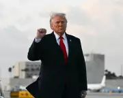 Trump Signals More Mass Pardons as Vance's Iran Peace Talks Collapse