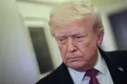 Trump's Iran War Strategy Unravels as Hormuz Strait Recloses After Brief Opening