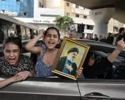 Trump's Iran War Threat Overshadows Lebanon Ceasefire Efforts