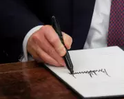 Trump’s Pardons for Violent Crime Survivors Spark Debate on Justice