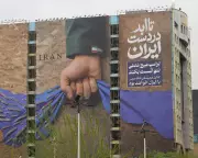 Trump's Urgent Need for Iran Peace Deal Amid Hormuz Tensions