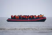UK Commits £662 Million to France in New Deal to Curb Channel Migrant Crossings