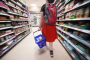 UK Food Inflation Could Reach 7% Amid Rising Energy Costs, Bank of England Warns