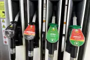 UK Fuel Prices Finally Fall After 46-Day Rise Amid Middle East Oil Crisis