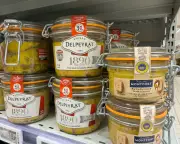 UK Government Abandons Foie Gras and Fur Import Bans to Secure EU Trade Deal