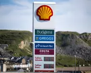 UK Inflation Hits 3.3% as Iran War Fuels Soaring Petrol and Diesel Prices