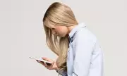 UK Osteopath Warns Modern Habits Cause Irreversible Neck and Back Damage