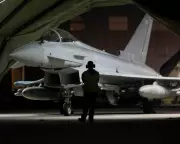 UK to Deploy Typhoon Jets to Keep Strait of Hormuz Open After Iran War