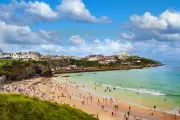 UK Travel Spending Drops for First Time Since Covid Amid Iran War and Cost of Living