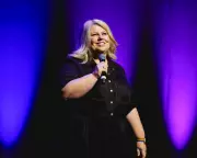 Urzila Carlson on Comedy Stardom and Handling Horny Fans