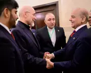 US and Iran Hold Historic Peace Talks in Islamabad, Brokered by Pakistan