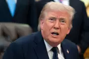 US Threatens Falklands Review Over UK's Refusal to Back Iran War