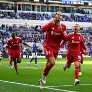 Van Dijk's 101st-Minute Winner Seals Dramatic Merseyside Derby for Liverpool