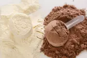 Whey Protein Isolate: The Clear Choice for Lean Muscle and Low Calories