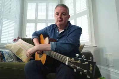 AI Helps Musician with Parkinson's Finish Album When He Could No Longer Play Guitar