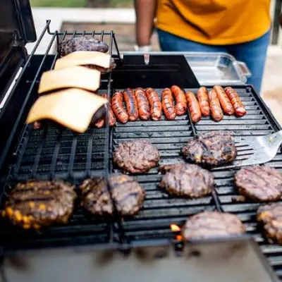 BBQ Grease and Food Stains Vanish with 2 Household Staples