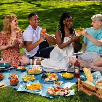 Brits Reach for Aperol at Just 16°C, Deliveroo Orders Surge 400%
