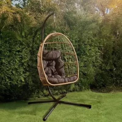 Debenhams Slashes £330 Egg Chair to £90 for Bank Holiday Heatwave