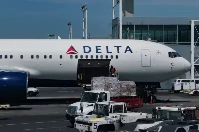 Delta Air Lines Axes Free Drinks and Snacks on Short Flights