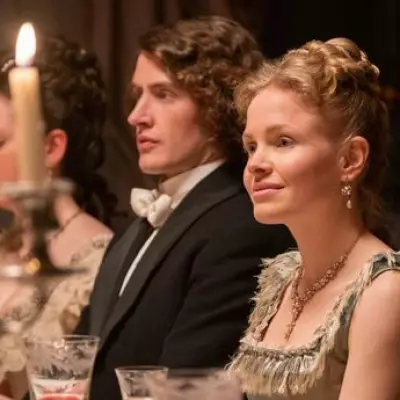 Downton Abbey Creator's 'Superb' Period Drama Fans Should Binge Now
