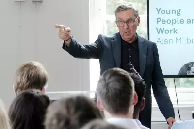 Ex-Labour Minister: No Easy Fixes for Youth Unemployment Crisis