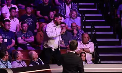 Fan Ejected from Crucible for Epstein Protest During Snooker Semi-Final