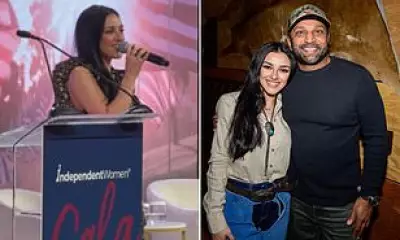 FBI Director Patel's Girlfriend Sings Anthem at Conservative Gala