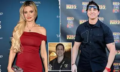 Holly Madison Dating Lawyer Who Resembles Ex Zak Bagans