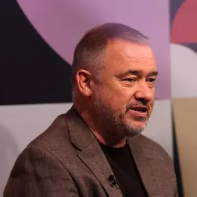 Judd Trump and Stephen Hendry Clash Over World Snooker Championship Future