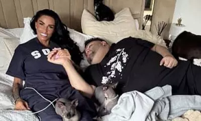 Katie Price Removes Wedding Ring Amid Marital Strain with Lee Andrews