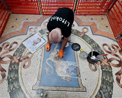 Milan Restores Bull Mosaic's Testicles Worn by Tourists' Ritual