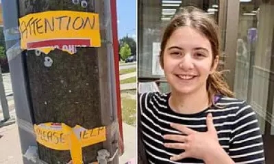 Missing Jewish Teen's Posters Torn Down in Toronto, Family Outraged