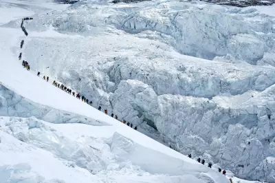Mount Everest Sets New Single-Day Record with 274 Climbers Reaching Summit