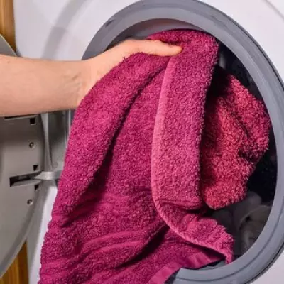 Natural Washing Soda Trick for Cleaner, Fluffier Towels