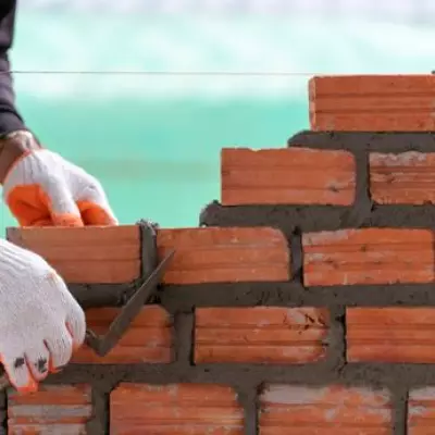 Neighbour Building a Wall? UK Law on Party Wall and Boundary Explained