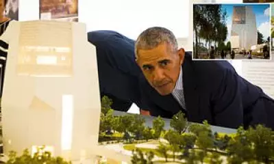 Obama Pushed for Bolder, Larger Presidential Center Design