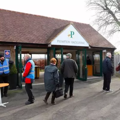 Plumpton Racecourse Cleared to Resume After Equine Flu Outbreak