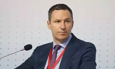 Russian Deputy Minister Flees to US Amid Fraud Probe, Evades FSB