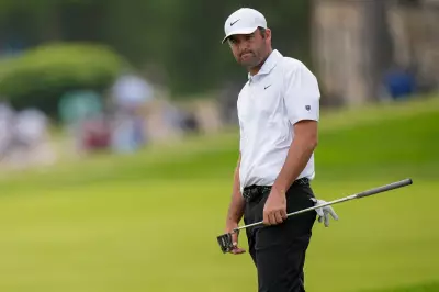 Scheffler Fires Early Birdie to Chase Leader Smalley at US PGA