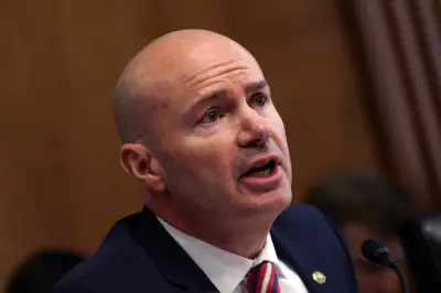Senator Mike Lee Criticized for Sharing Offensive Meme Comparing Elizabeth Warren to O.J. Simpson