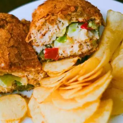 Swap Mayo for Olive Oil in Tuna Sandwiches for Fresher Taste