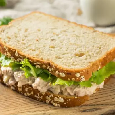 Swap Mayonnaise for Olive Oil in Tuna Sandwiches for Better Taste