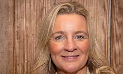The Batch Lady Suzanne Mulholland's Kitchen Secrets and Favourite Foods