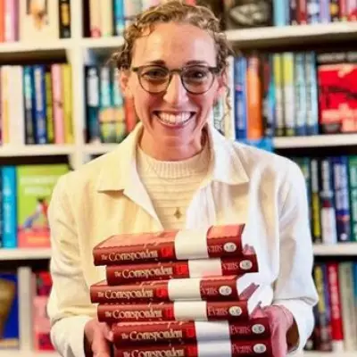 The Correspondent: A Heart-Wrenching Debut Novel Perfect for Summer Reading